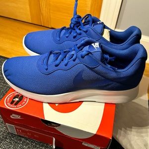 Men’s Blue Nike Shoes